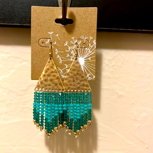 Boutique 9 Jewelry - NWT Turquoise/Gold beaded earrings